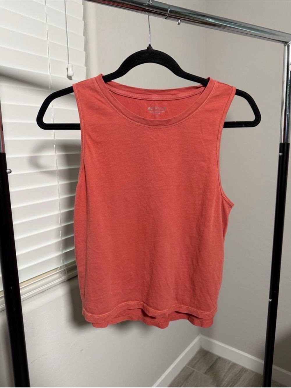 Athleta Coral Sleeveless Tank Top